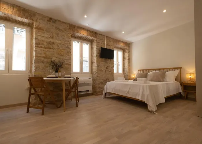 La Corda - Renovated Apartment In Corfu Town